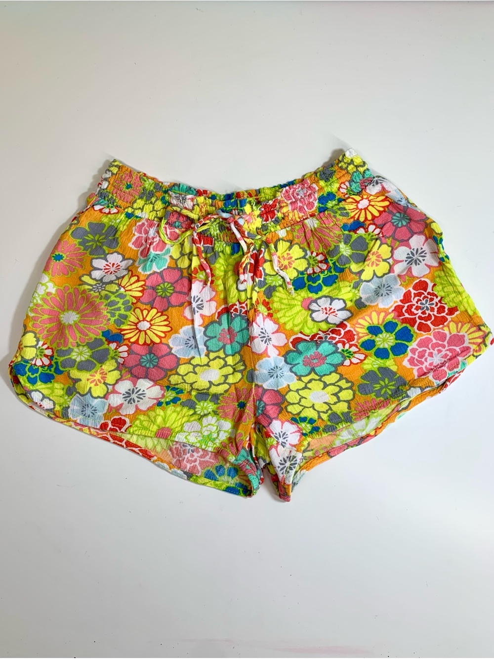 Floral Print Women’s Drawstring Lounge Shorts - Multicolor